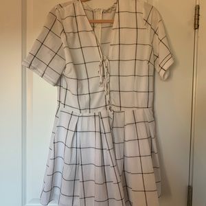 Charlotte Russe White Plaid skater romper - size large